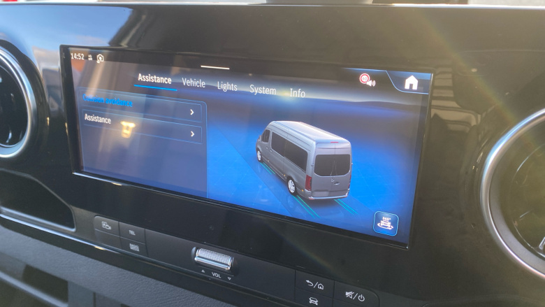 Mercedes-Benz Sprinter 315Cdi L2 Diesel Rwd 3.5t H2 Pro Van